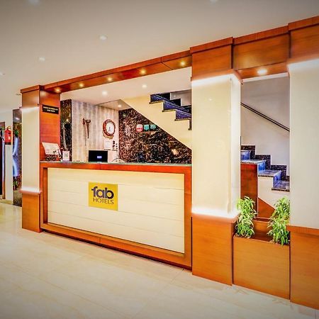 Fabhotel Sain Dass Kanpur Exteriör bild
