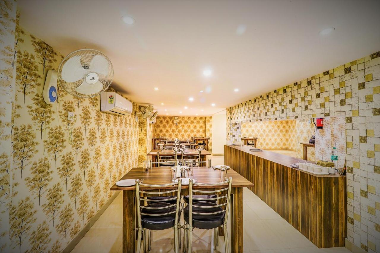 Fabhotel Sain Dass Kanpur Exteriör bild