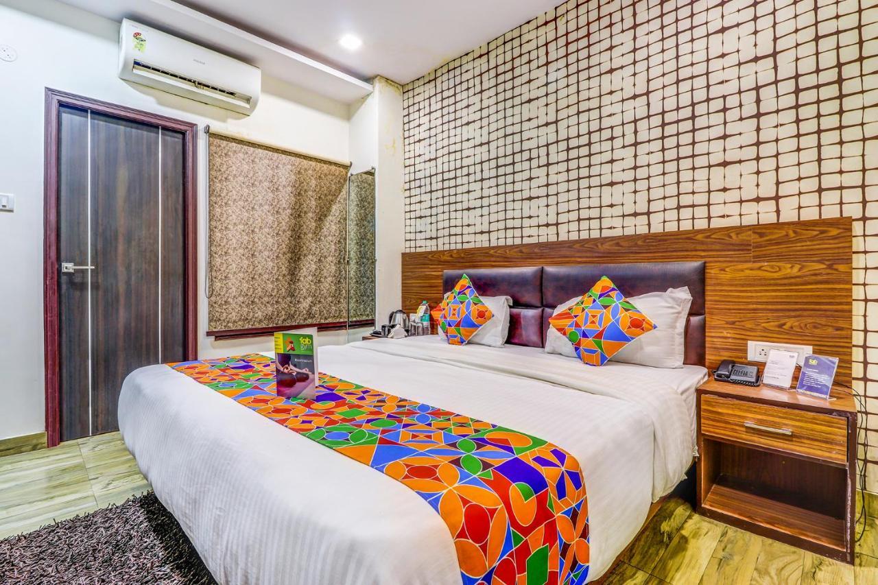 Fabhotel Sain Dass Kanpur Exteriör bild