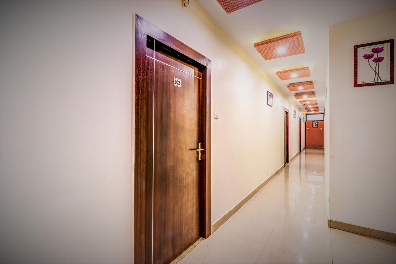 Fabhotel Sain Dass Kanpur Exteriör bild